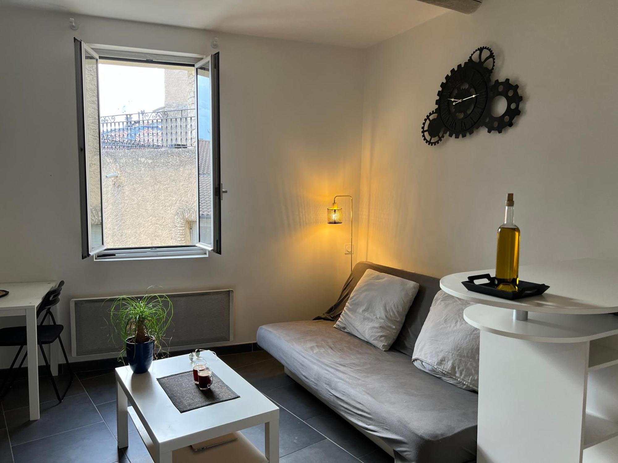 Cosy Studio Hyper Centre Avec Kitchenette & Climatisation Карпантра Экстерьер фото